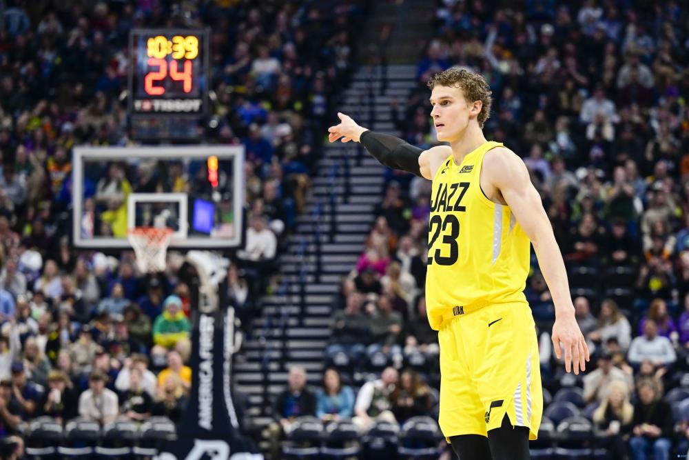 好博体育- 爵士马尔卡宁入选全明星，米切尔点赞祝贺  